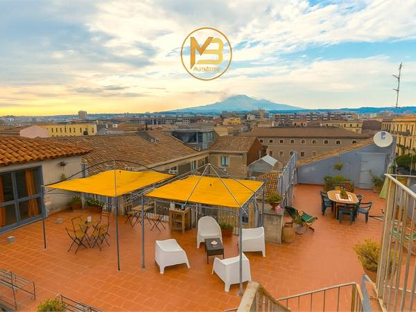 SIGNORILE 700 MQ CON TERRAZZA